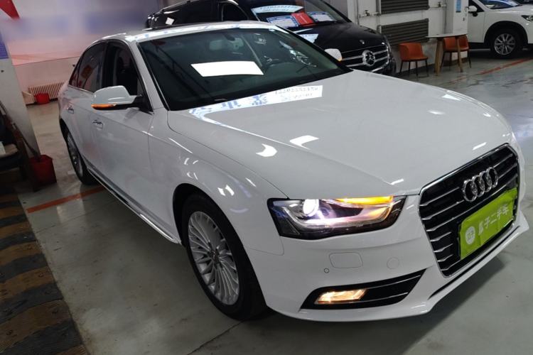 Used Audi A4L 2016 35 TFSI Collector's Edition Automatic Standard Model Front Right 45 Deg