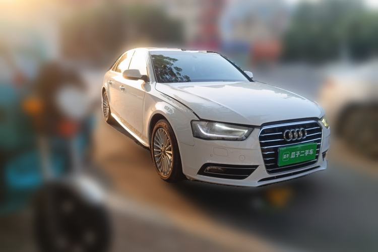 Used Audi A4L 2016 35 TFSI Collector's Edition Automatic Standard Model Front Right 45 Deg