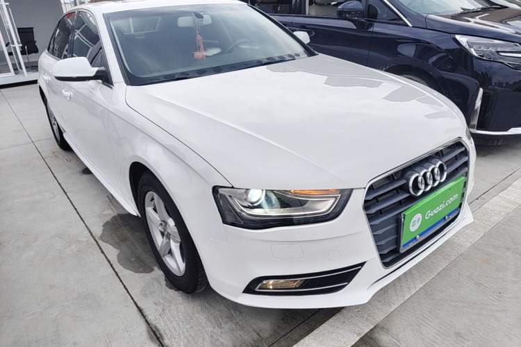 Used Audi A4L 2016 30 TFSI Collector's Edition Automatic Comfort Model Front Right 45 Deg