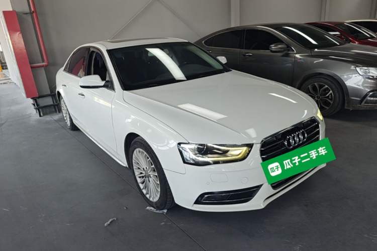 Used Audi A4L 2016 35 TFSI Automatic Comfort Model Front Right 45 Deg