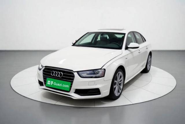Audi A4L 2016 35 TFSI Collection Edition S line Luxury Model с пробегом