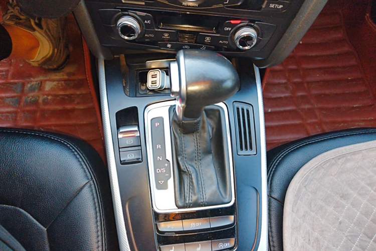 Used Audi A4L 2016 35 TFSI Automatic Standard Model Gear Lever