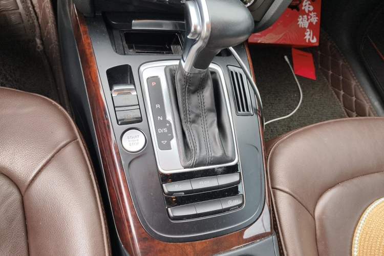 Used Audi A4L 2016 35 TFSI Collection Edition S line Comfort Model Gear Lever