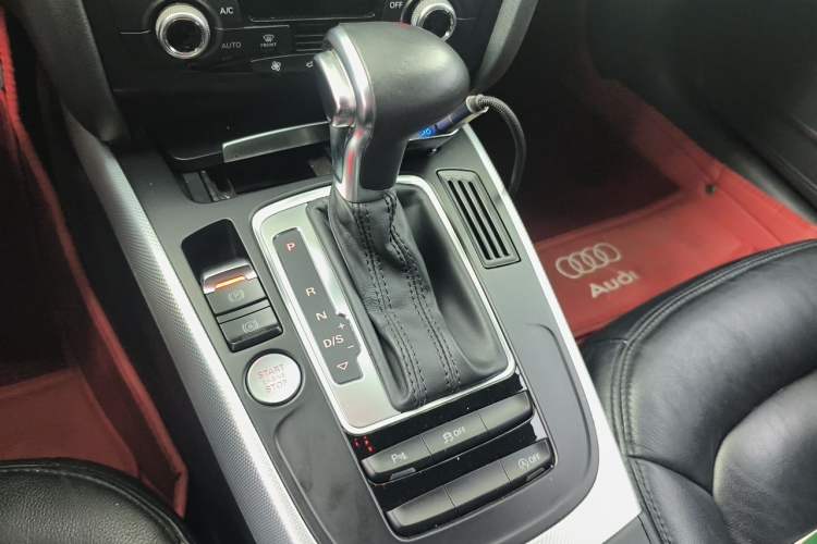 Used Audi A4L 2016 35 TFSI Collector's Edition Automatic Standard Model Gear Lever