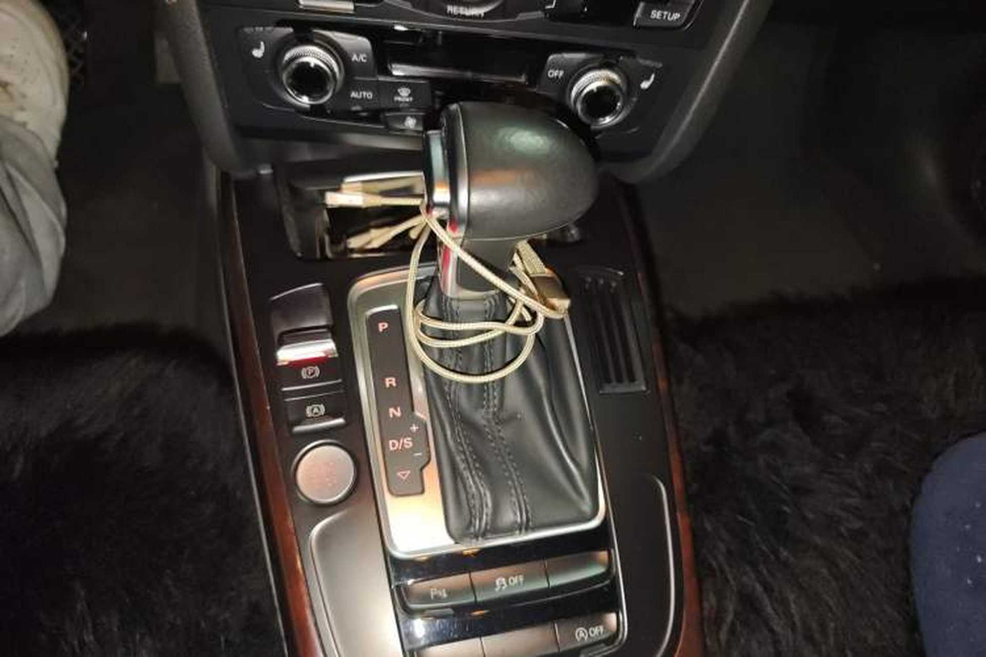 Used Audi A4L 2016 35 TFSI Collection Edition S line Comfort Model Gear Lever