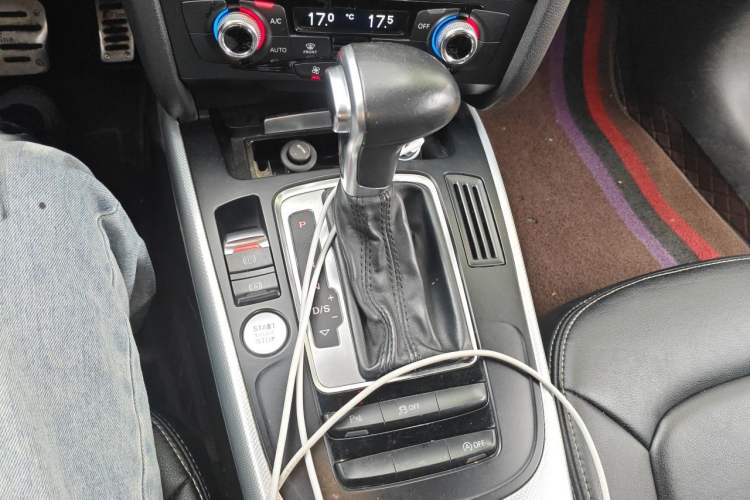 Used Audi A4L 2016 35 TFSI Collector's Edition Automatic Standard Model Gear Lever