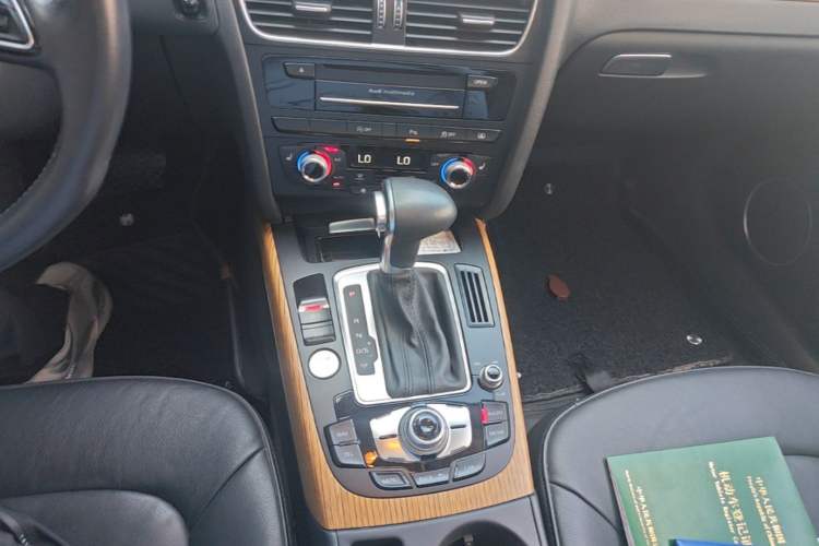Used Audi A4L 2016 35 TFSI Collection Edition S line Luxury Model Gear Lever
