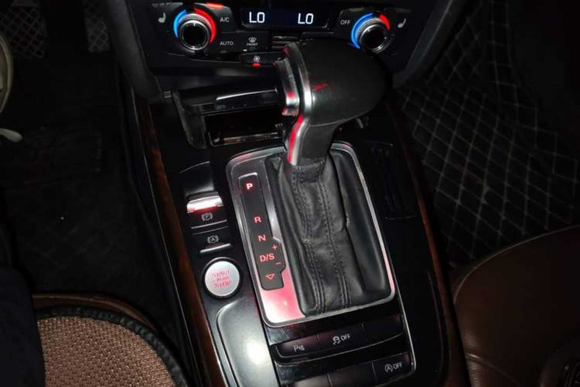 Used Audi A4L 2016 35 TFSI Collector's Edition Automatic Standard Model Gear Lever