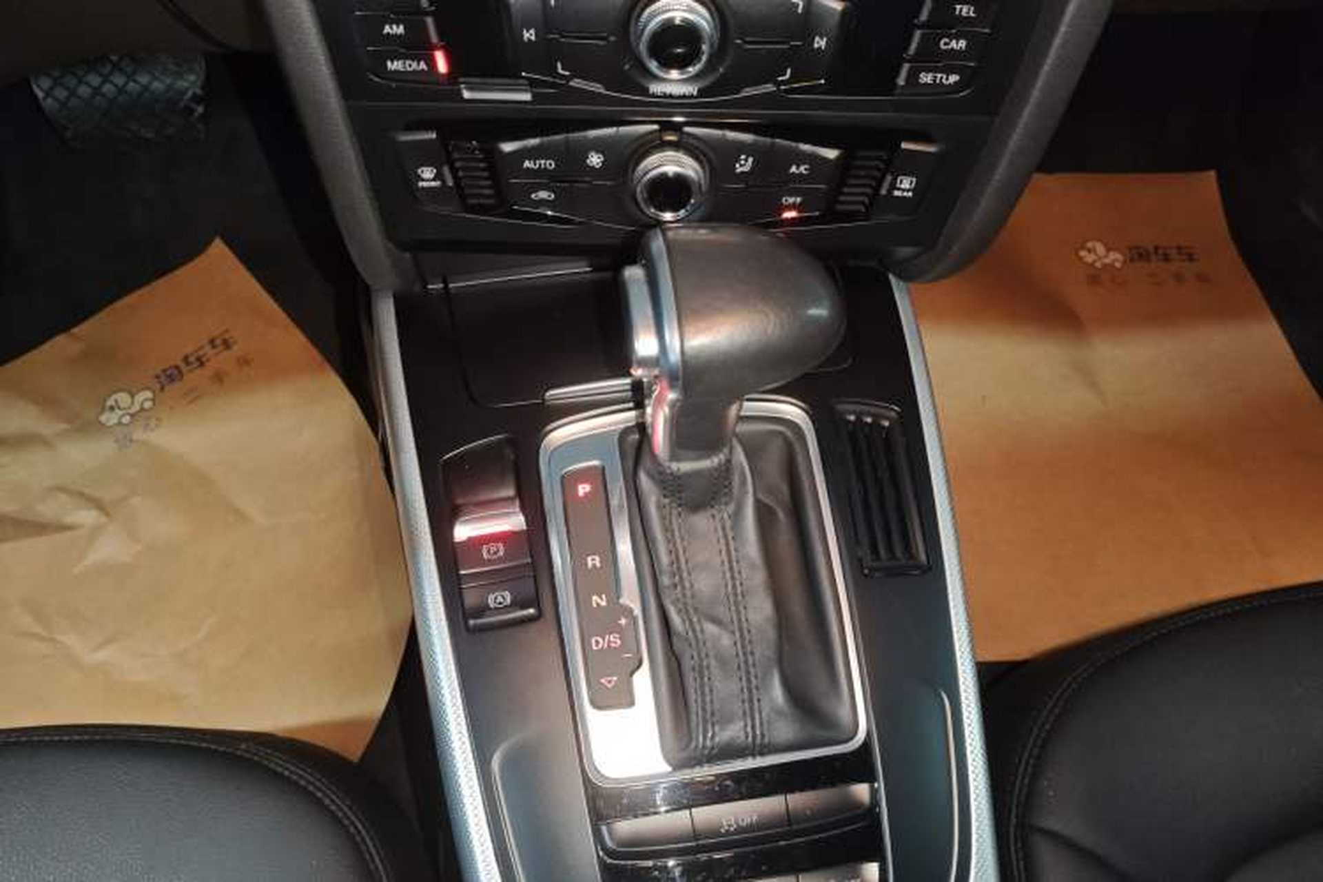 Used Audi A4L 2016 30 TFSI Collector's Edition Automatic Comfort Model Gear Lever
