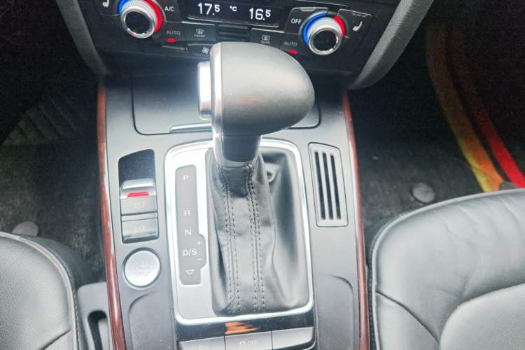 Used Audi A4L 2016 35 TFSI Collection Edition S line Comfort Model Gear Lever
