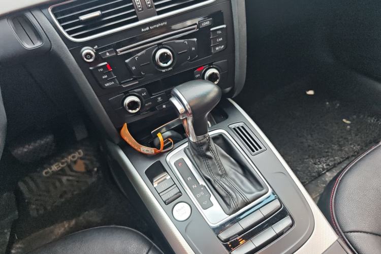 Used Audi A4L 2016 35 TFSI Collector's Edition Automatic Standard Model Gear Lever