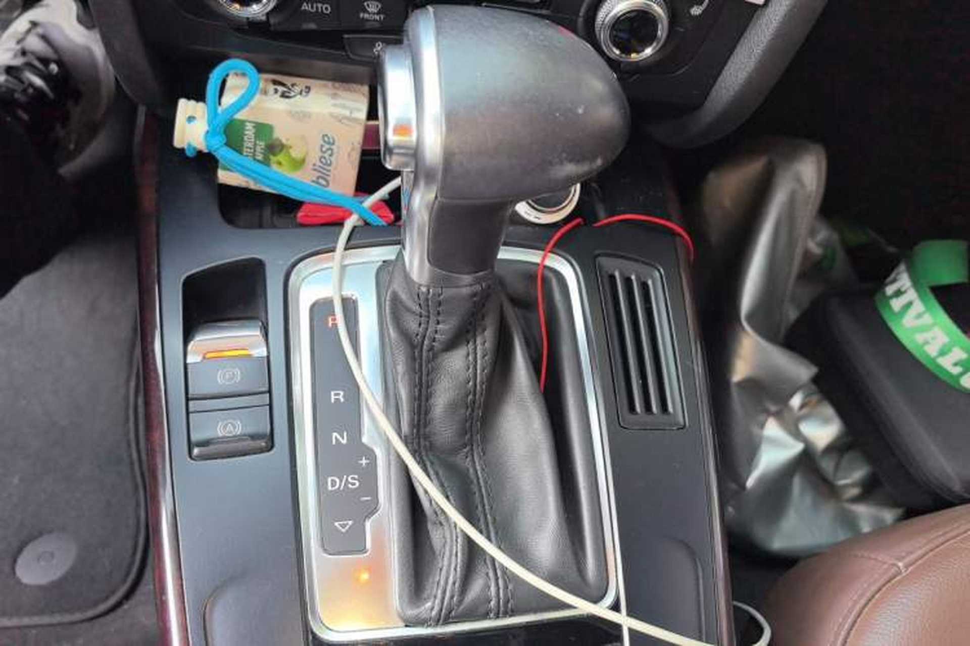 Used Audi A4L 2016 35 TFSI Automatic Comfort Model Gear Lever