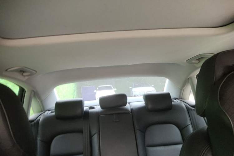 Used Audi A4L 2016 35 TFSI Collector's Edition Automatic Standard Model Headliner