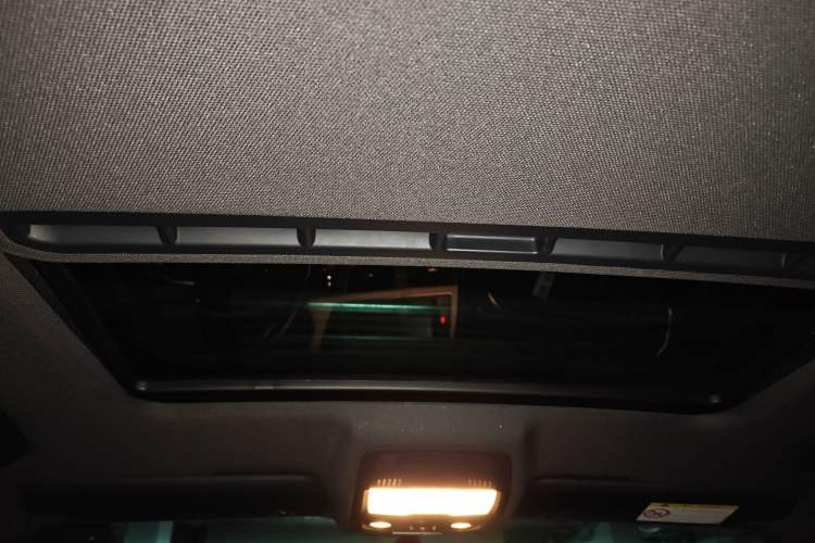 Used Audi A4L 2016 35 TFSI Automatic Comfort Model Headliner