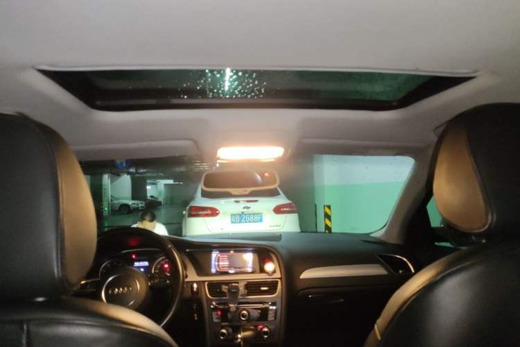Used Audi A4L 2016 35 TFSI Collector's Edition Automatic Standard Model Headliner