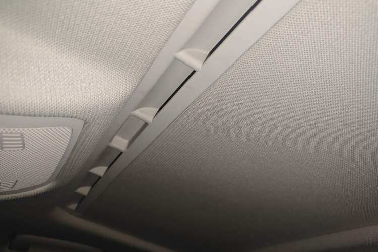 Used Audi A4L 2016 35 TFSI Automatic Comfort Model Headliner