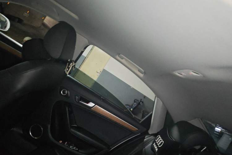 Used Audi A4L 2016 35 TFSI Collection Edition S line Luxury Model Headliner
