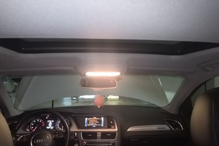 Used Audi A4L 2016 45 TFSI Collection Edition quattro Personalized Sports Model Headliner