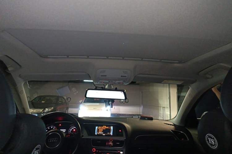 Used Audi A4L 2016 35 TFSI Collection Edition S line Comfort Model Headliner