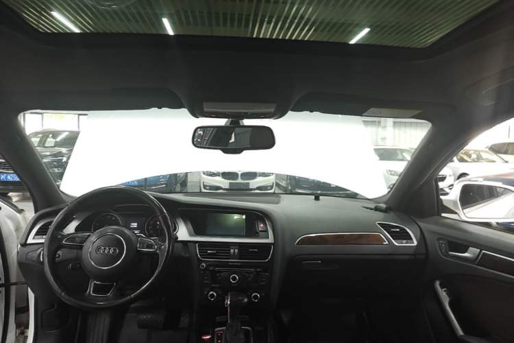 Used Audi A4L 2016 35 TFSI Collection Edition S line Comfort Model Headliner