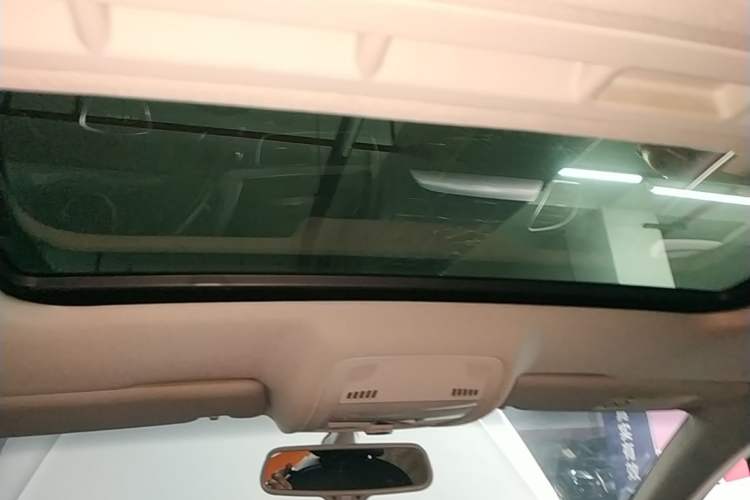 Used Audi A4L 2016 30 TFSI Collector's Edition Automatic Comfort Model Headliner