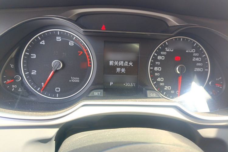 Used Audi A4L 2016 35 TFSI Collector's Edition Automatic Standard Model Instrument Cluster