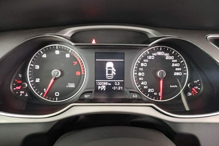 Used Audi A4L 2016 35 TFSI Collection Edition S line Comfort Model Instrument Cluster
