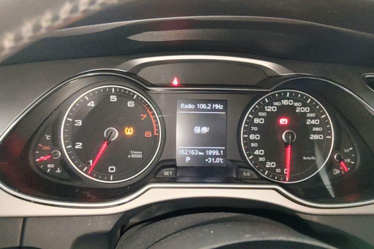 Used Audi A4L 2016 35 TFSI Collector's Edition Automatic Standard Model Instrument Cluster