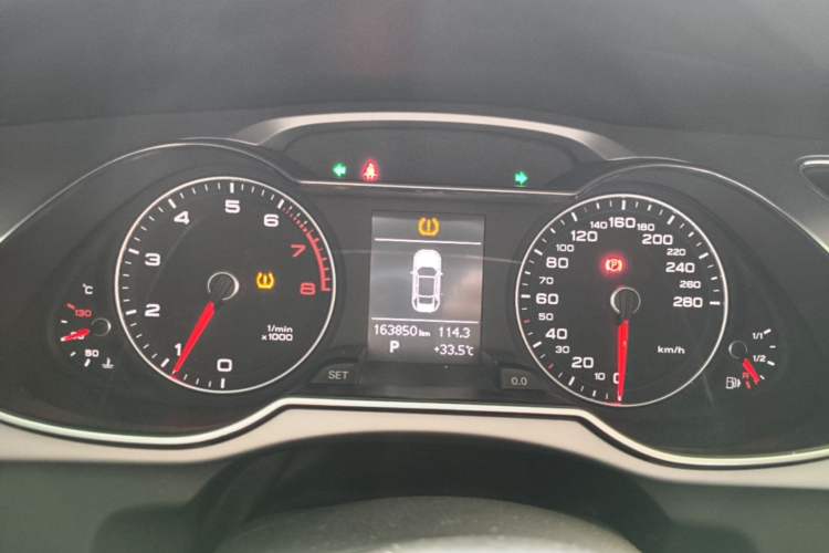 Used Audi A4L 2016 35 TFSI Automatic Standard Model Instrument Cluster
