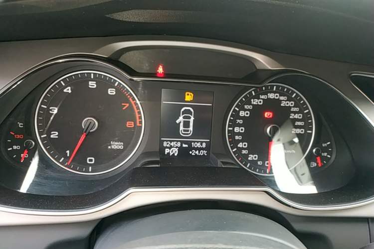 Used Audi A4L 2016 30 TFSI Collector's Edition Automatic Comfort Model Instrument Cluster
