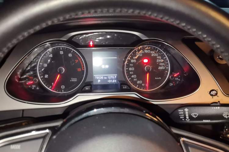Used Audi A4L 2016 35 TFSI Collector's Edition Automatic Standard Model Instrument Cluster