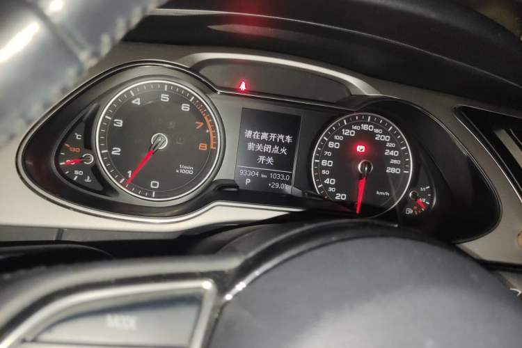 Used Audi A4L 2016 35 TFSI Collection Edition S line Comfort Model Instrument Cluster