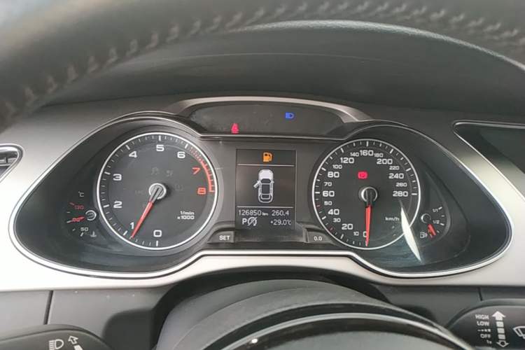 Used Audi A4L 2016 35 TFSI Collector's Edition Automatic Standard Model Instrument Cluster
