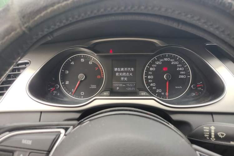 Used Audi A4L 2016 35 TFSI Collection Edition S line Comfort Model Instrument Cluster