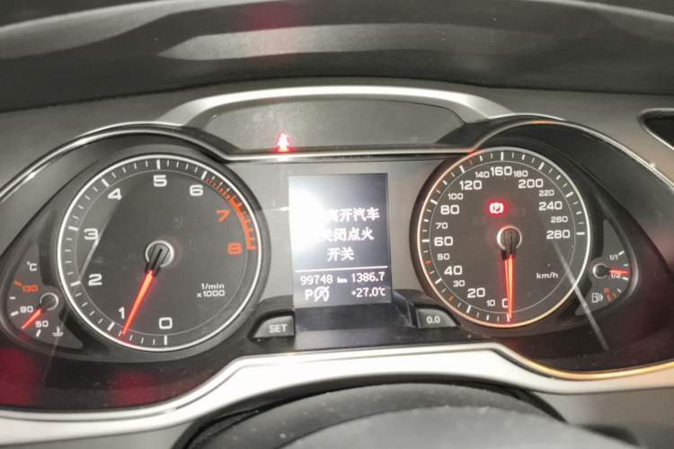 Used Audi A4L 2016 35 TFSI Automatic Comfort Model Instrument Cluster