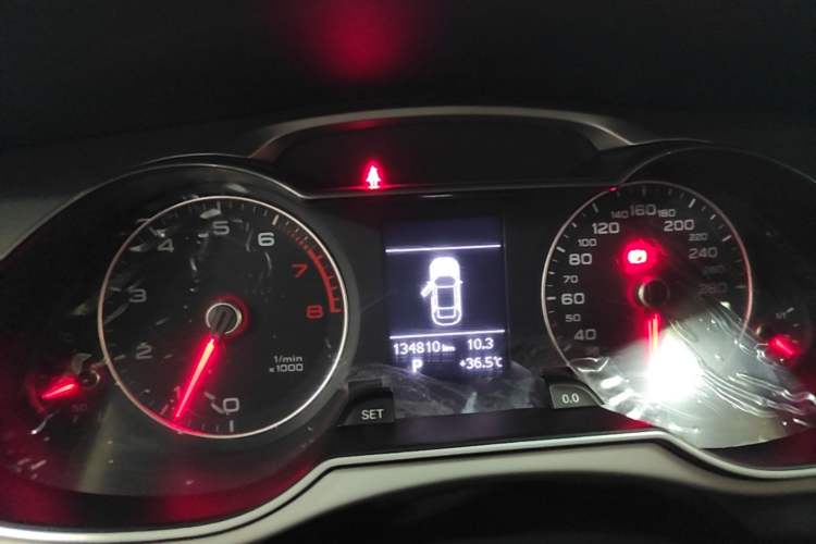 Used Audi A4L 2016 35 TFSI Collector's Edition Automatic Standard Model Instrument Cluster