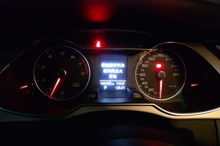 Used Audi A4L 2016 35 TFSI Collector's Edition Automatic Standard Model Instrument Cluster