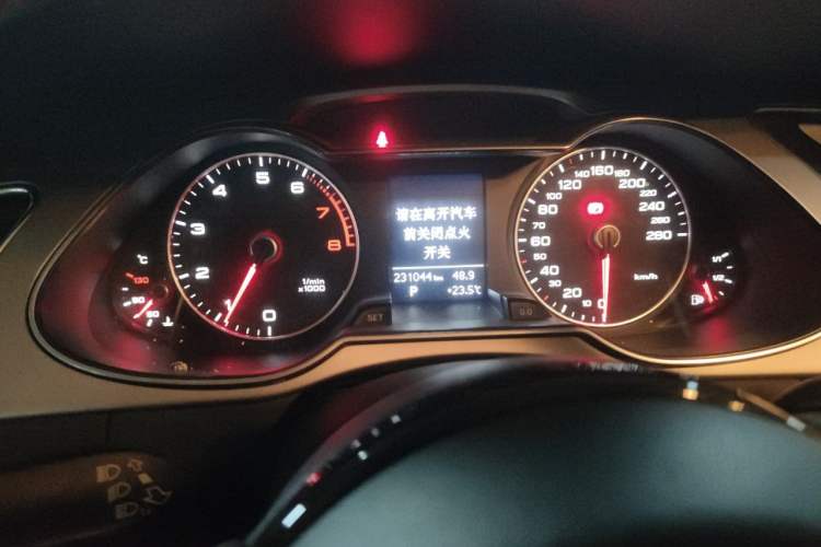 Used Audi A4L 2016 35 TFSI Collector's Edition Automatic Standard Model Instrument Cluster