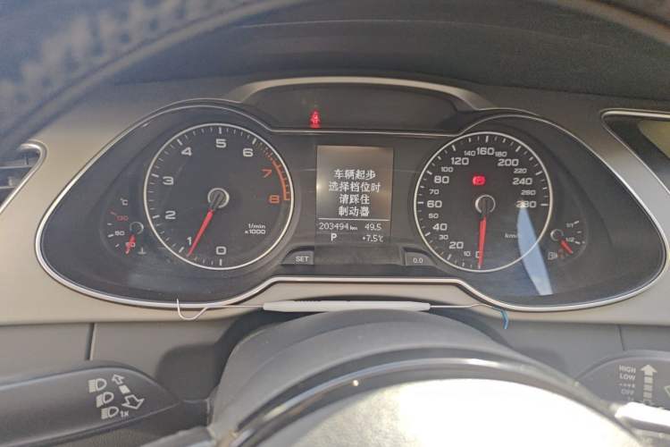 Used Audi A4L 2016 35 TFSI Collector's Edition Automatic Standard Model Instrument Cluster