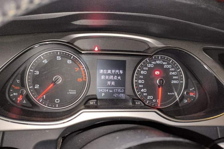 Used Audi A4L 2016 35 TFSI Collector's Edition Automatic Standard Model Instrument Cluster