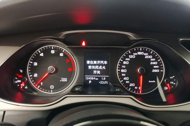 Used Audi A4L 2016 35 TFSI Collector's Edition Automatic Standard Model Instrument Cluster
