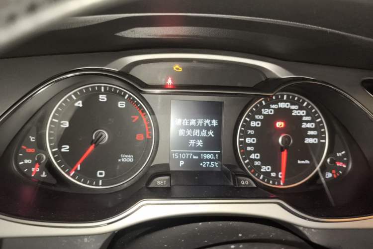 Used Audi A4L 2016 35 TFSI Collector's Edition Automatic Standard Model Instrument Cluster