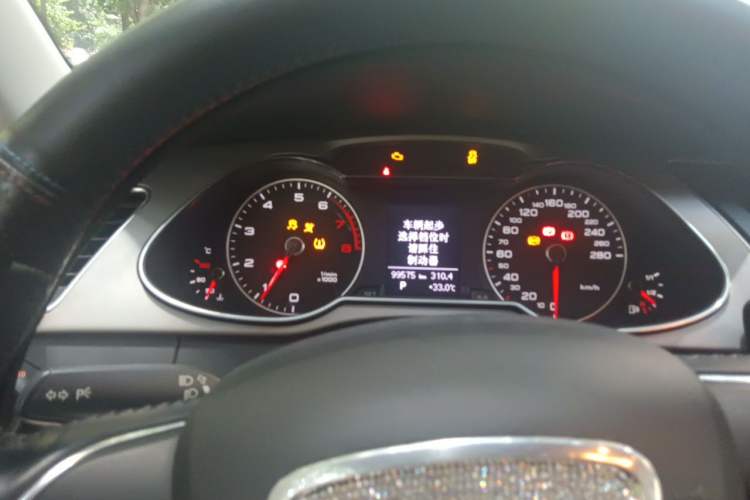Used Audi A4L 2016 30 TFSI Collector's Edition Automatic Comfort Model Instrument Cluster
