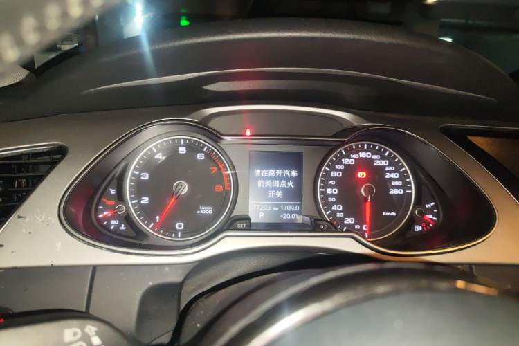Used Audi A4L 2016 35 TFSI Collector's Edition Automatic Standard Model Instrument Cluster
