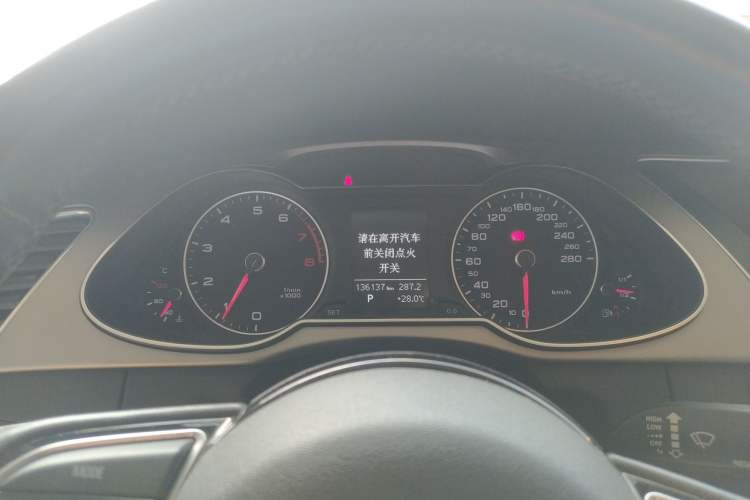 Used Audi A4L 2016 35 TFSI Collector's Edition Automatic Standard Model Instrument Cluster