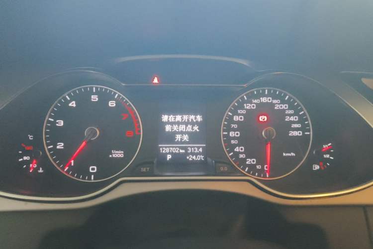 Used Audi A4L 2016 35 TFSI Collector's Edition Automatic Standard Model Instrument Cluster