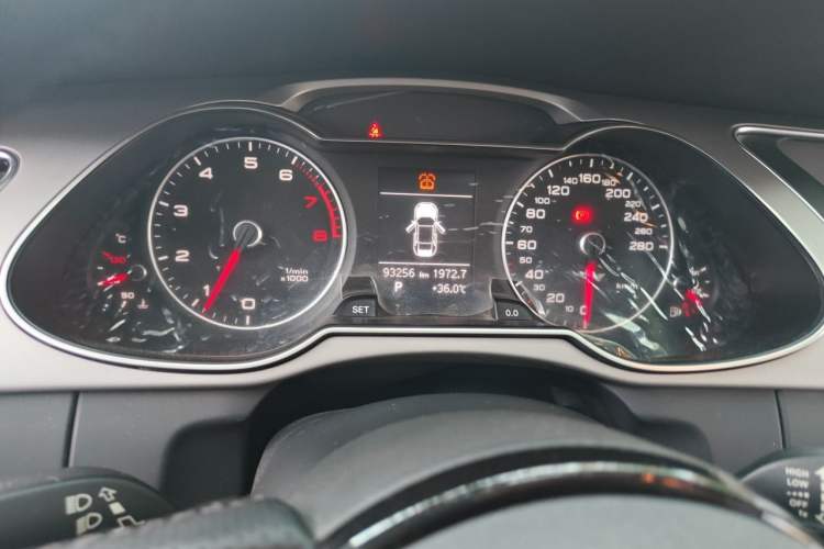 Used Audi A4L 2016 35 TFSI Collector's Edition Automatic Standard Model Instrument Cluster
