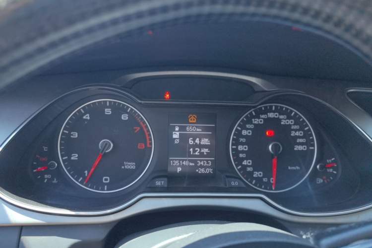 Used Audi A4L 2016 35 TFSI Collector's Edition Automatic Standard Model Instrument Cluster