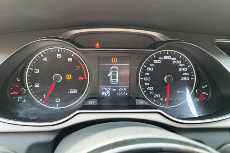 Used Audi A4L 2016 35 TFSI Collector's Edition Automatic Standard Model Instrument Cluster