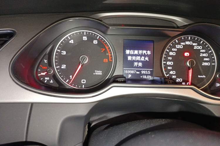 Used Audi A4L 2016 35 TFSI Collector's Edition Automatic Standard Model Instrument Cluster